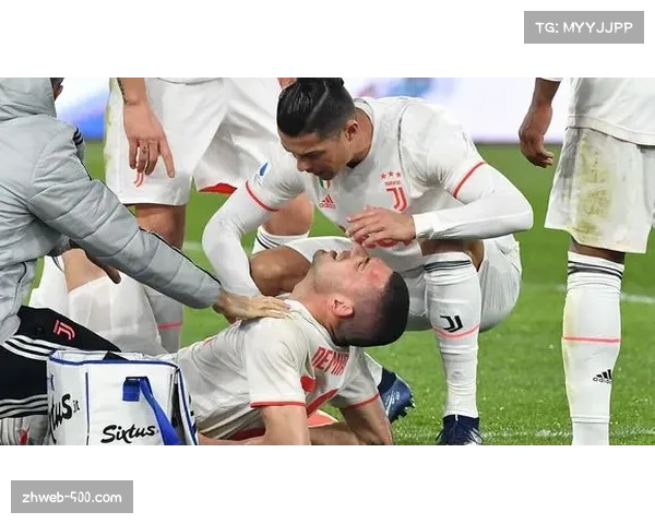 “阿贾克斯天才中场哈托因膝伤赛季报销，将错过今夏欧洲杯”